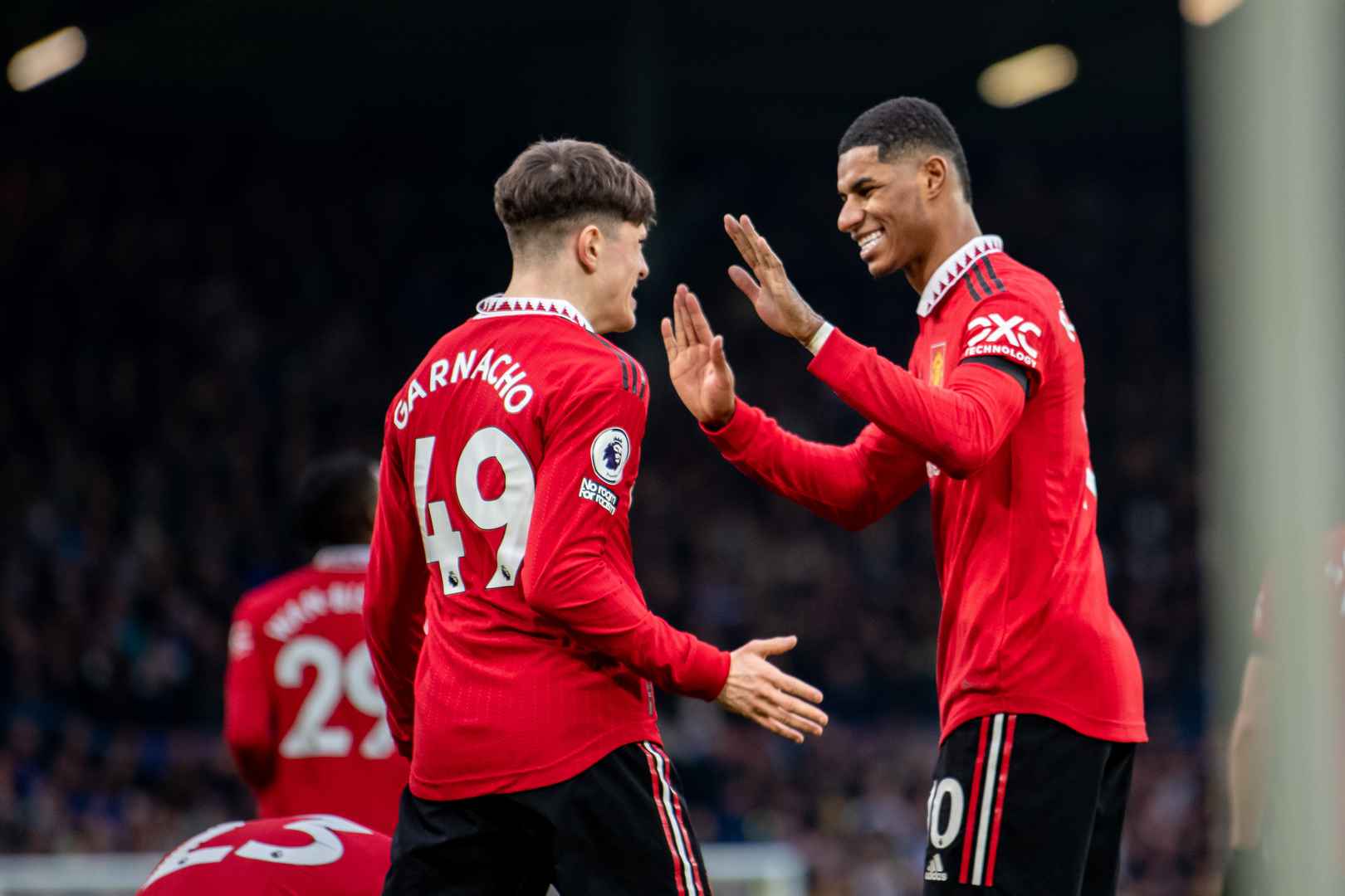 5 แข้งดังแจ้งขอย้ายทีม